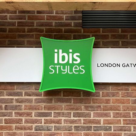 Ibis Styles London Gatwick Airport Hotel Crawley  Eksteriør billede